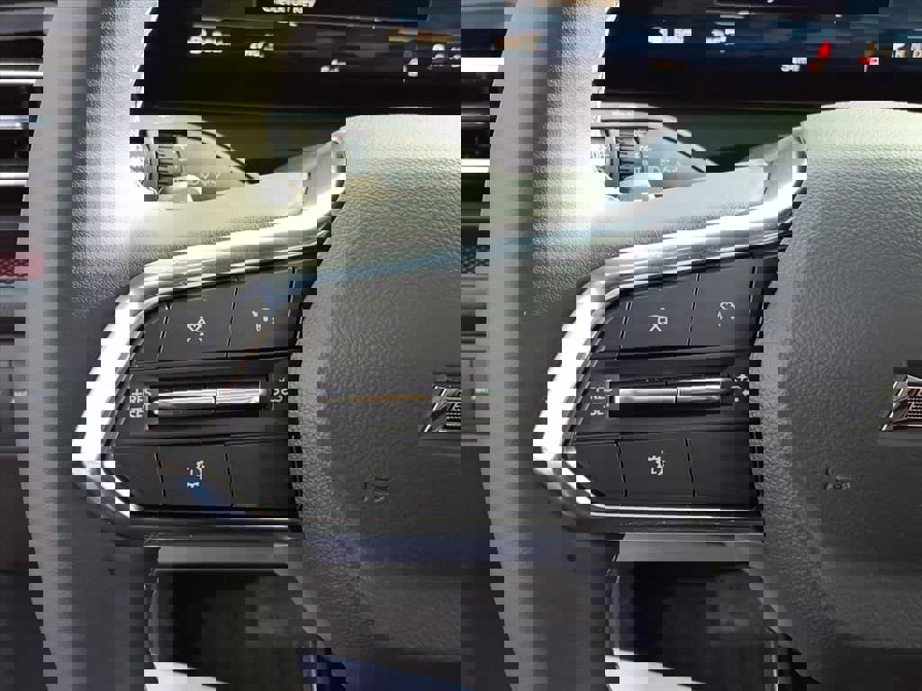 New 2026 Chevrolet Traverse Z71 w/ Driver Confidence Package image 19