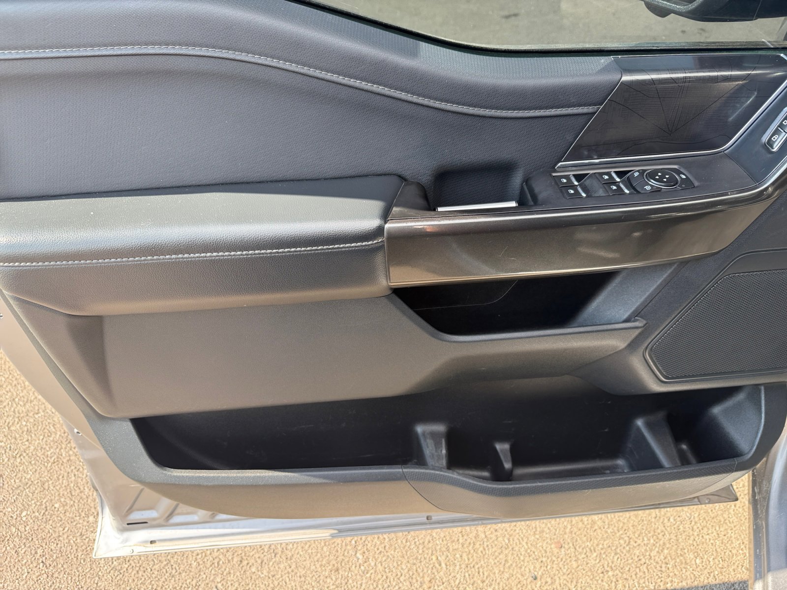 Used 2021 Ford F150 XLT w/ Equipment Group 302A High image 13