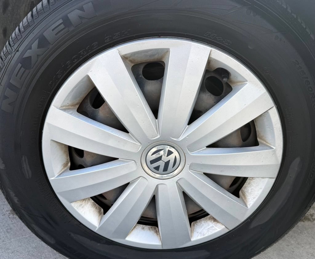 Used 2013 Volkswagen Passat 2.5 S FWD image 10