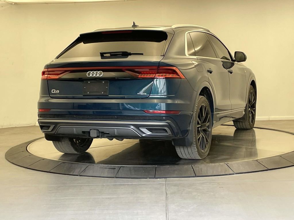 Used 2020 Audi Q8 Prestige w/ Prestige Package image 7