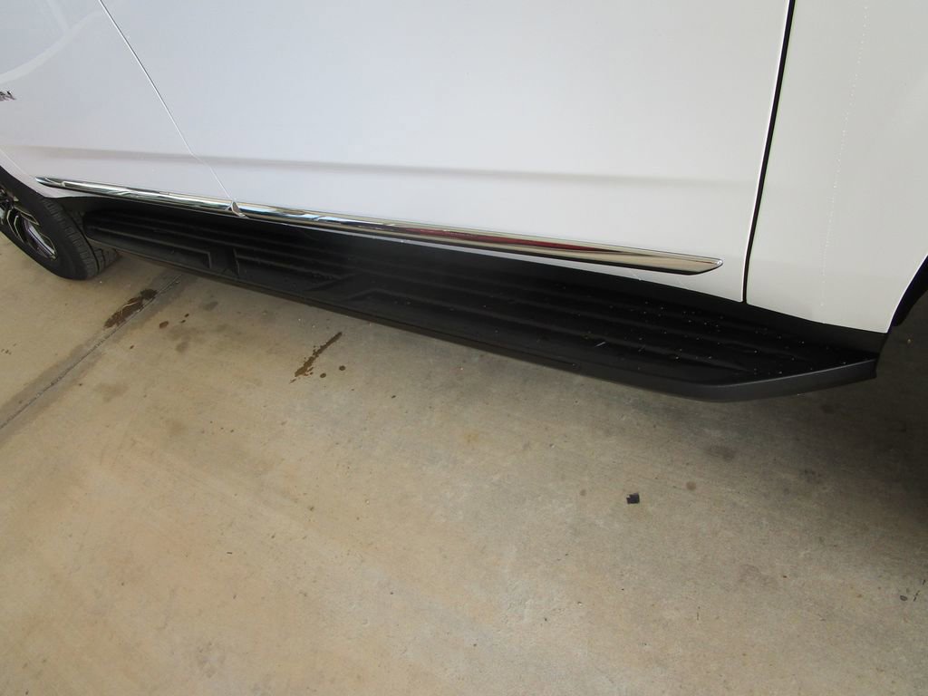 New 2026 GMC Yukon XL Elevation image 10