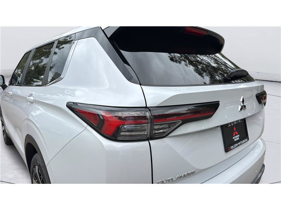 New 2026 Mitsubishi Outlander SE AWD/4WD image 37