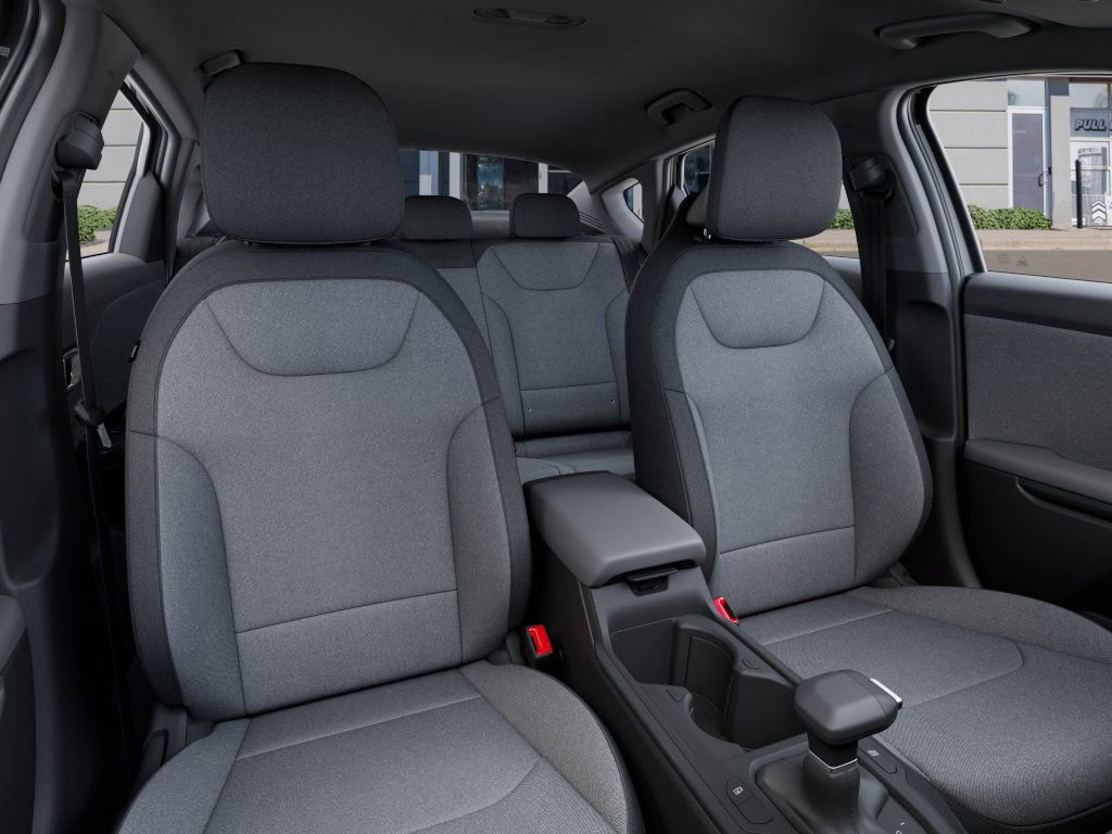 New 2025 Kia K4 LXS image 19