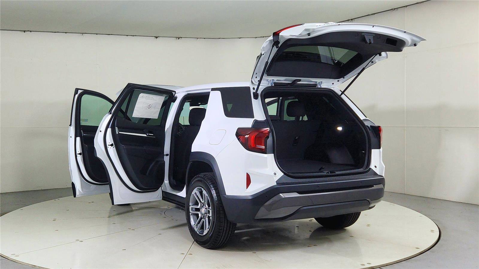 Used 2026 GMC Terrain Elevation image 11