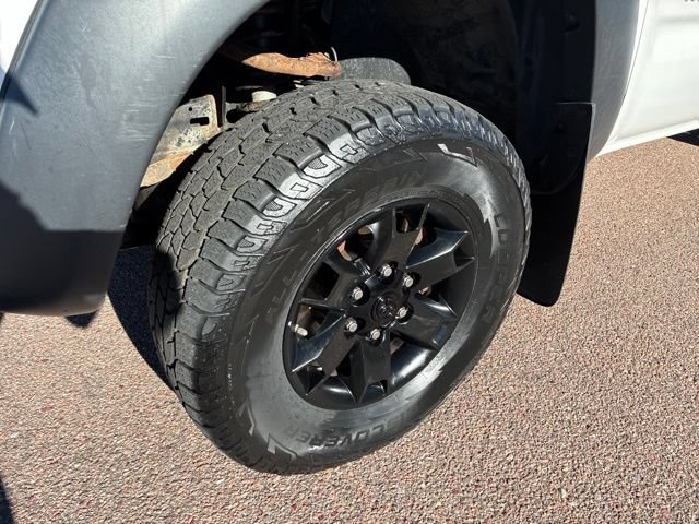 Used 2008 Toyota Tacoma 4x4 Access Cab V6 w/ TRD Off-Road Pkg #2 image 4