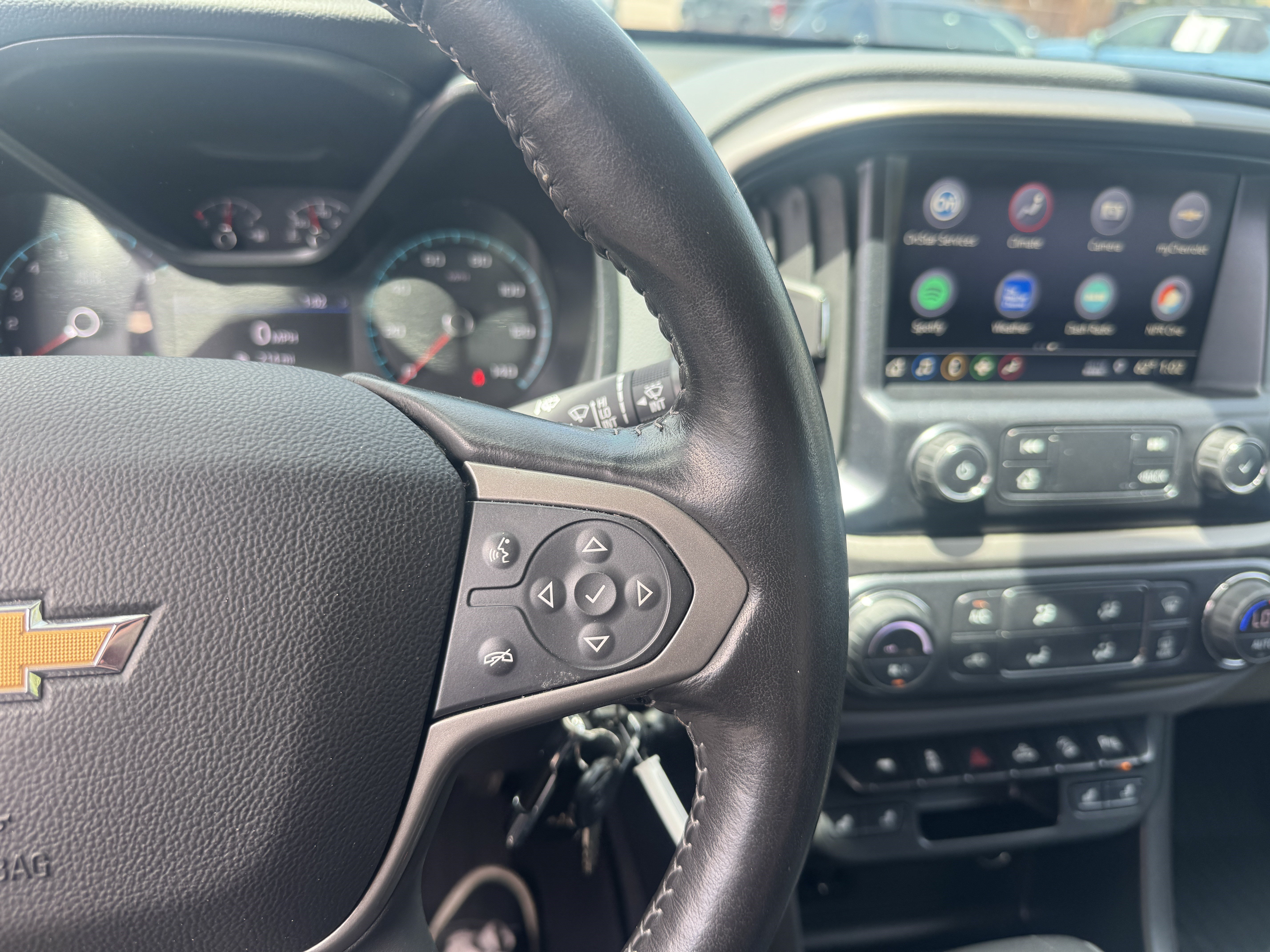 Used 2019 Chevrolet Colorado Z71 AWD/4WD image 31