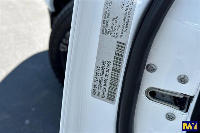 Used 2024 RAM 2500 Laramie w/ Safety Group image 37