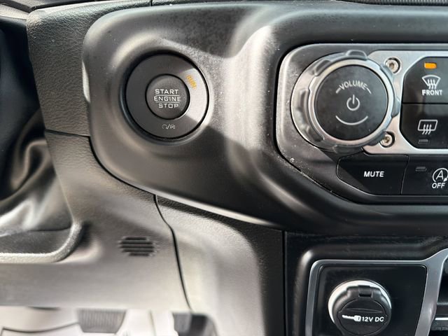 Used 2022 Jeep Gladiator Overland image 24