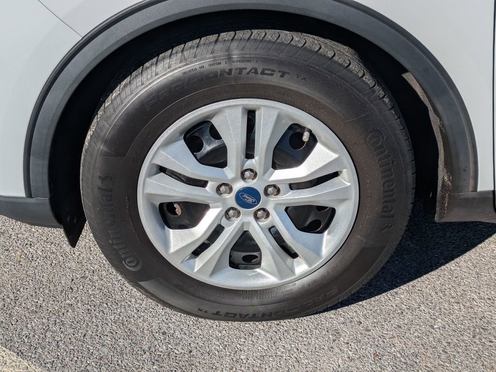 Used 2021 Ford Escape S image 11