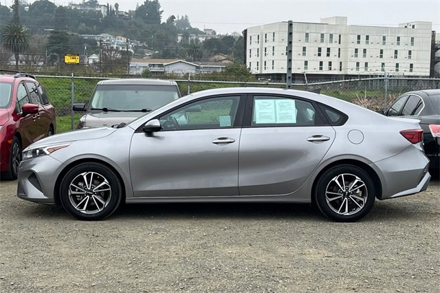 Used 2023 Kia Forte LXS image 10