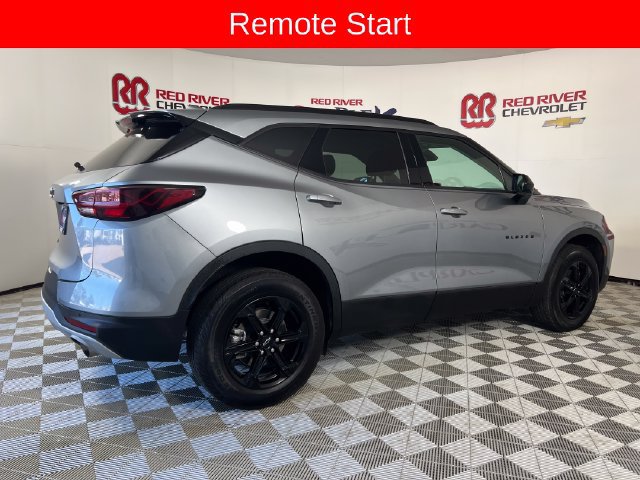 Used 2024 Chevrolet Blazer LT w/ Convenience Package FWD image 8
