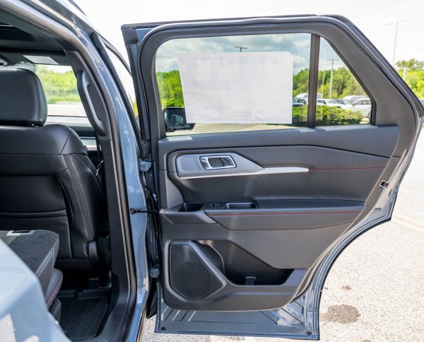 New 2026 Ford Explorer ST-Line w/ ST-Line Street Pack AWD/4WD image 10