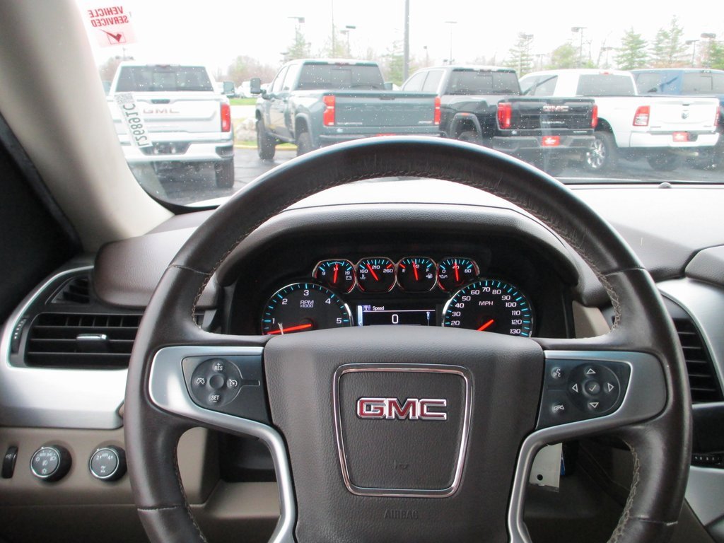 Used 2017 GMC Yukon SLE w/ SLE Value Package image 27