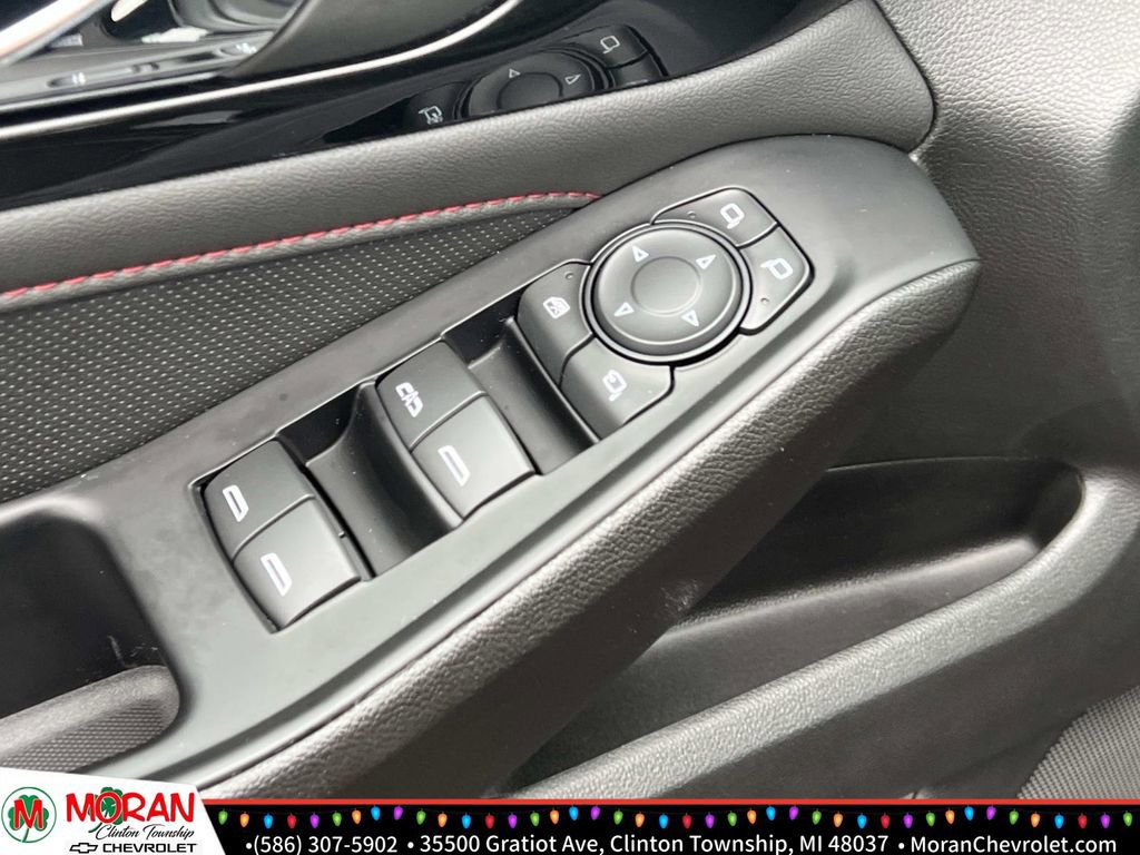 Certified 2023 Chevrolet Traverse RS w/ LPO, Floor Liner Package image 15