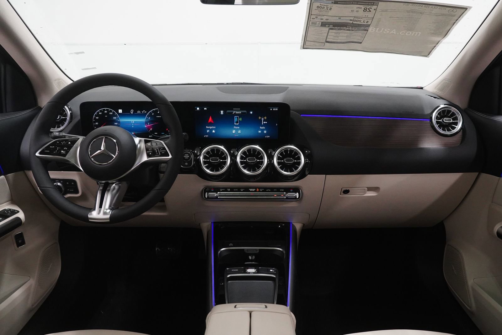 New 2026 Mercedes-Benz GLA 250 4MATIC image 18