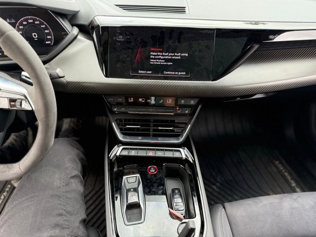 Used 2023 Audi e-tron GT Premium Plus w/ Performance Package image 9