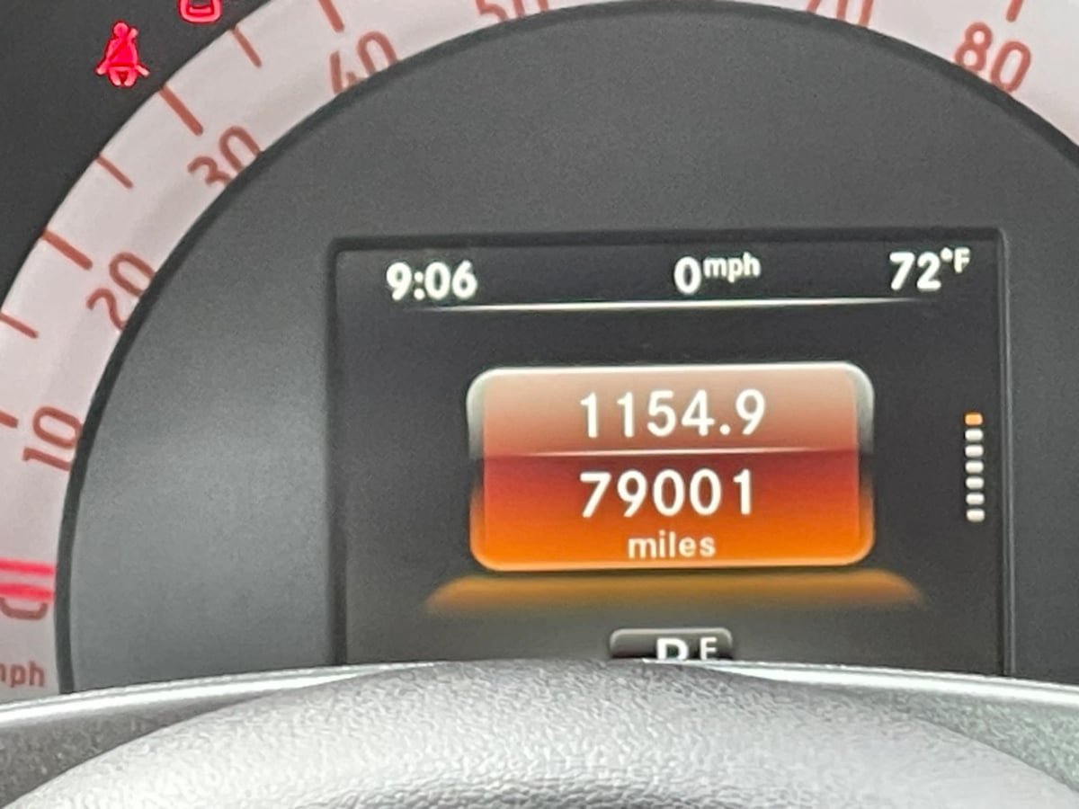 Used 2016 smart fortwo pure RWD image 17