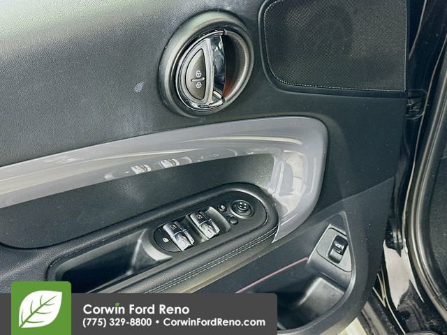 Used 2019 MINI Cooper Countryman S w/ Convenience Package image 18
