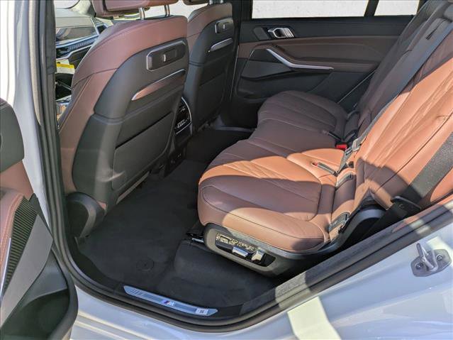 New 2026 BMW X7 M60i w/ Executive Package image 16