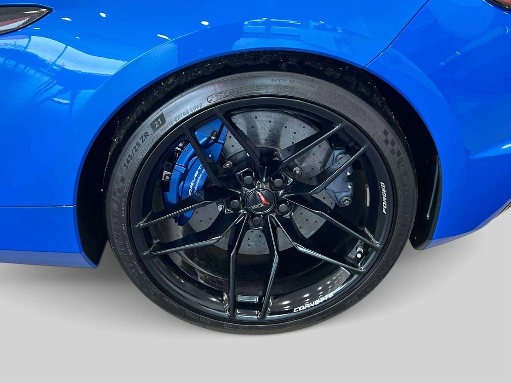 Used 2026 Chevrolet Corvette Z06 w/ Z07 Performance Package RWD image 7