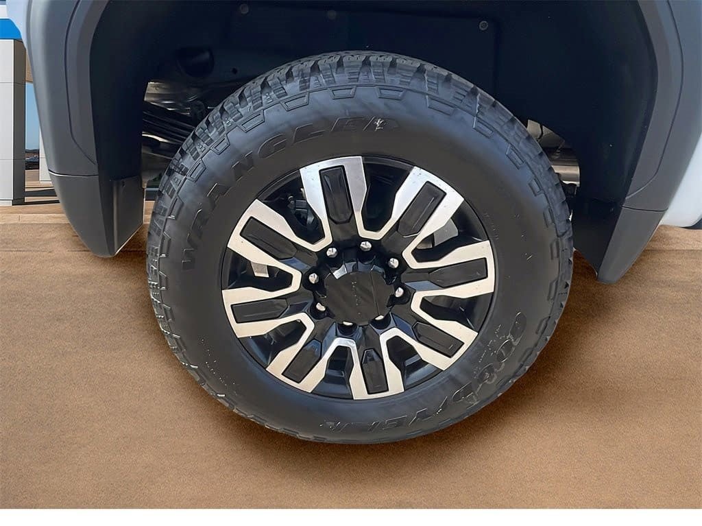 New 2026 GMC Sierra 2500 Denali Ultimate image 9