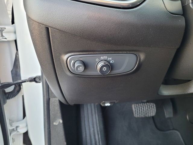 Used 2022 Chevrolet Equinox LT image 22