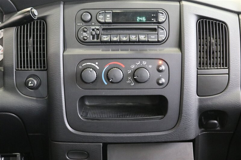 Used 2004 Dodge Ram 2500 Truck SLT w/ Trailer Tow Group AWD/4WD image 90