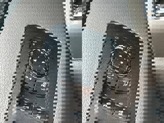 Used 2016 Ford F150 Lariat image 24