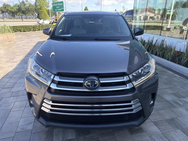 Used 2019 Toyota Highlander Limited AWD/4WD image 7