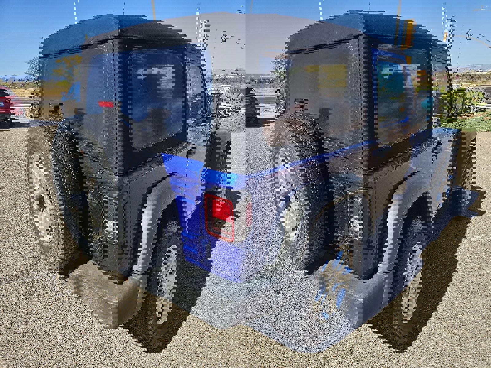 Used 2019 Jeep Wrangler Sport image 5