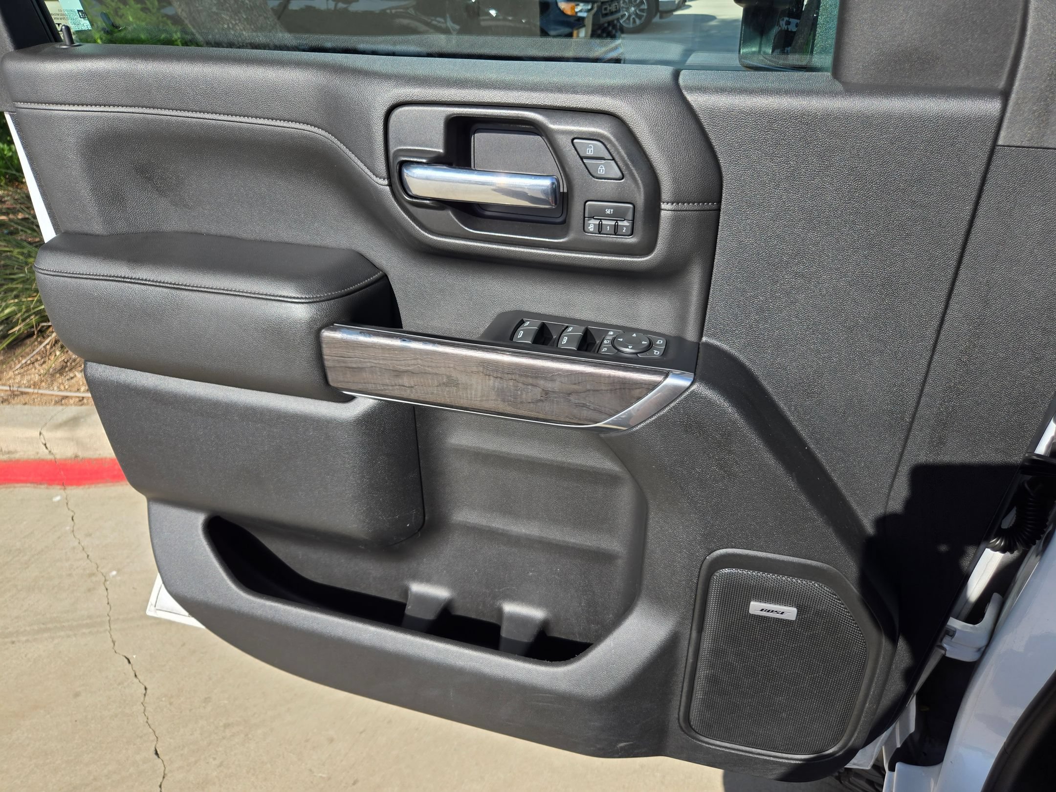 Certified 2020 Chevrolet Silverado 2500 LTZ w/ LTZ Texas Edition AWD/4WD image 18