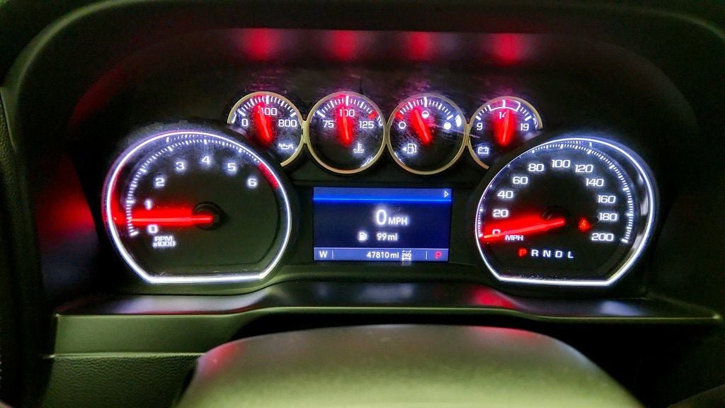 Used 2020 Chevrolet Silverado 2500 LT w/ Convenience Package AWD/4WD image 14