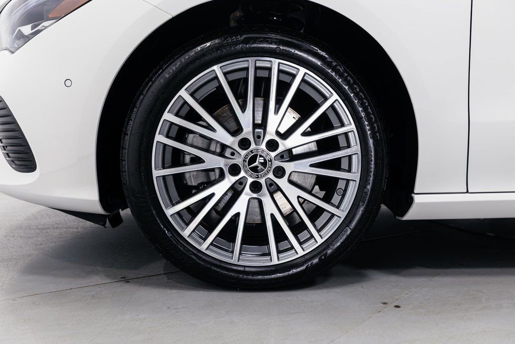 Certified 2026 Mercedes-Benz CLA 250 4MATIC image 33