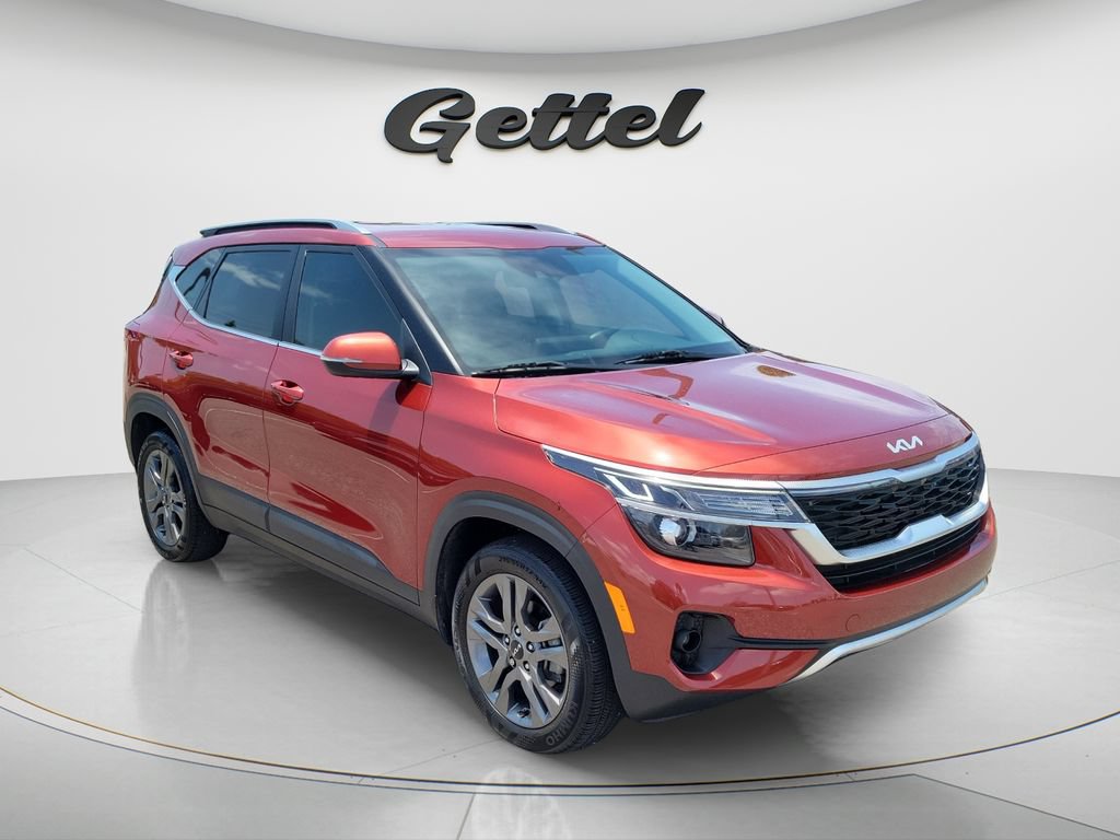 Used 2023 Kia Seltos S FWD image 3