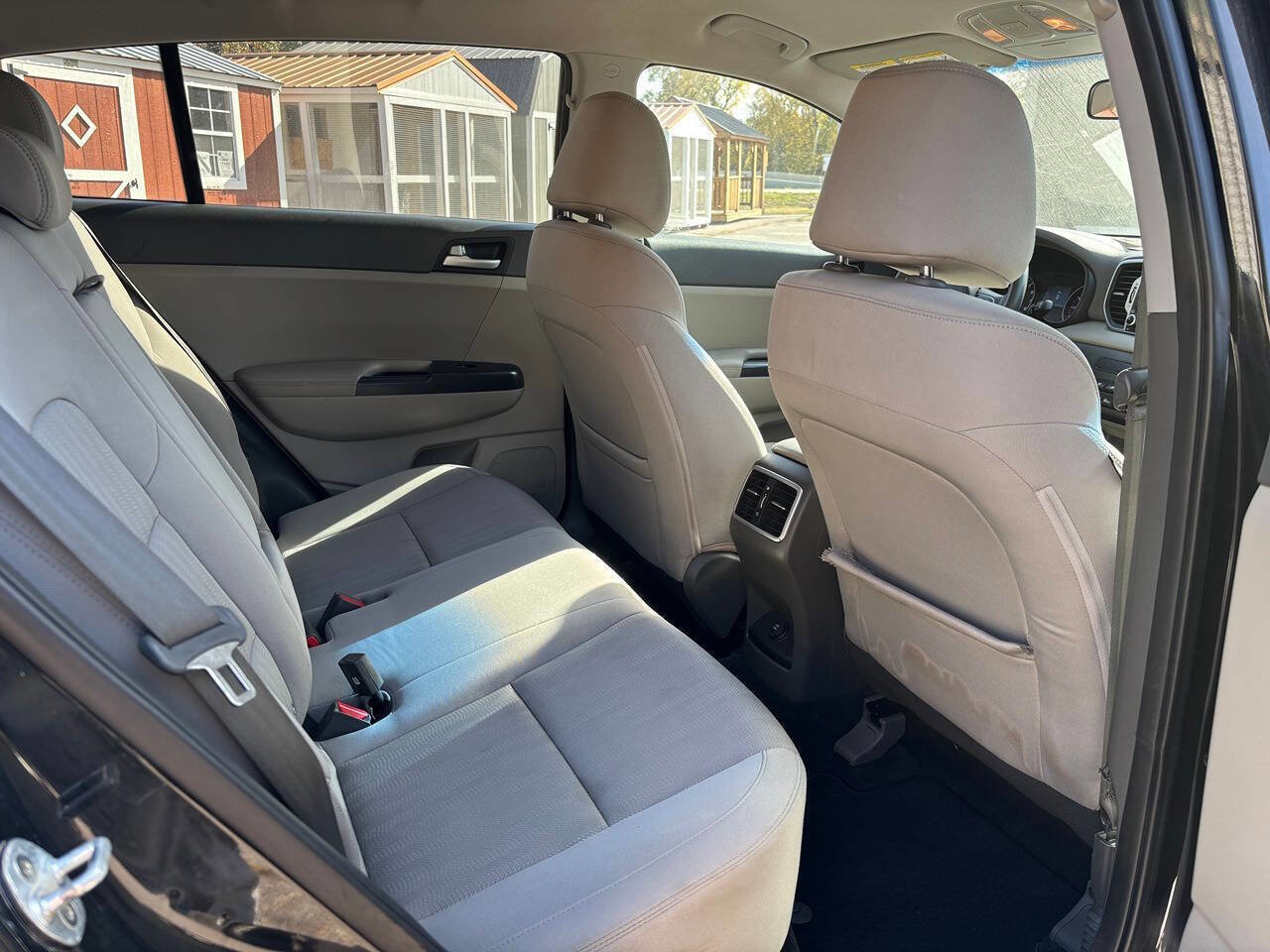 Used 2017 Kia Sportage LX image 17