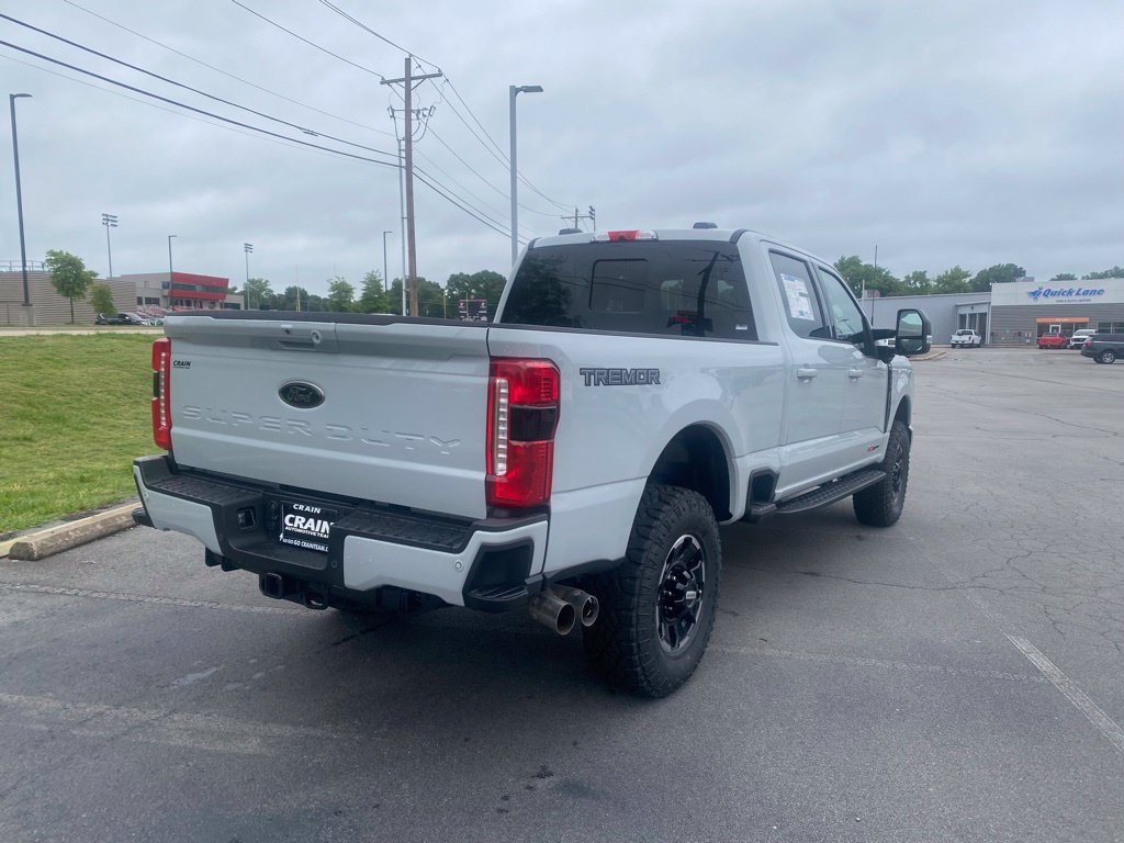 New 2026 Ford F250 Lariat w/ Tremor Off-Road Package AWD/4WD image 7