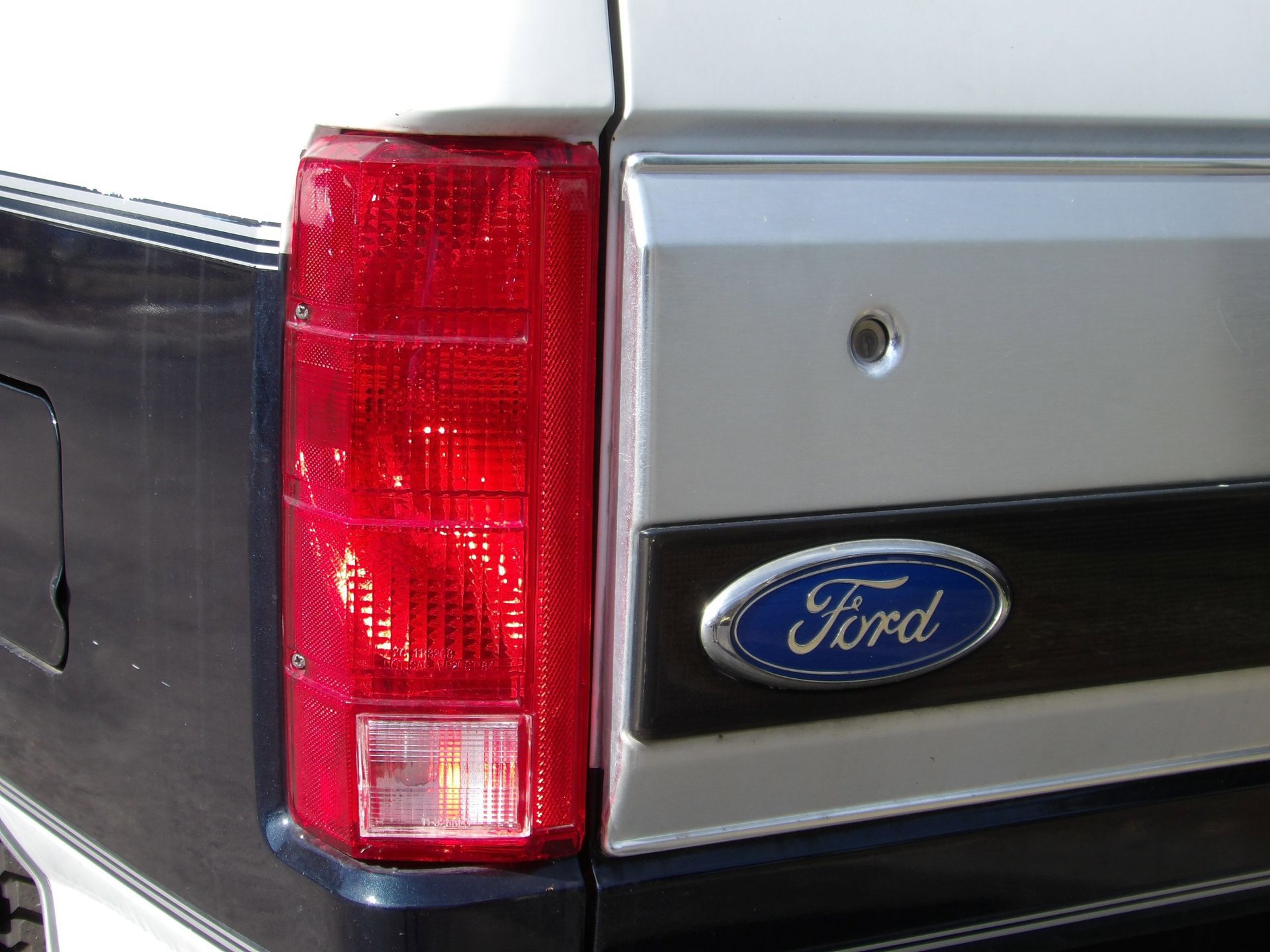 Used 1992 Ford Bronco image 19