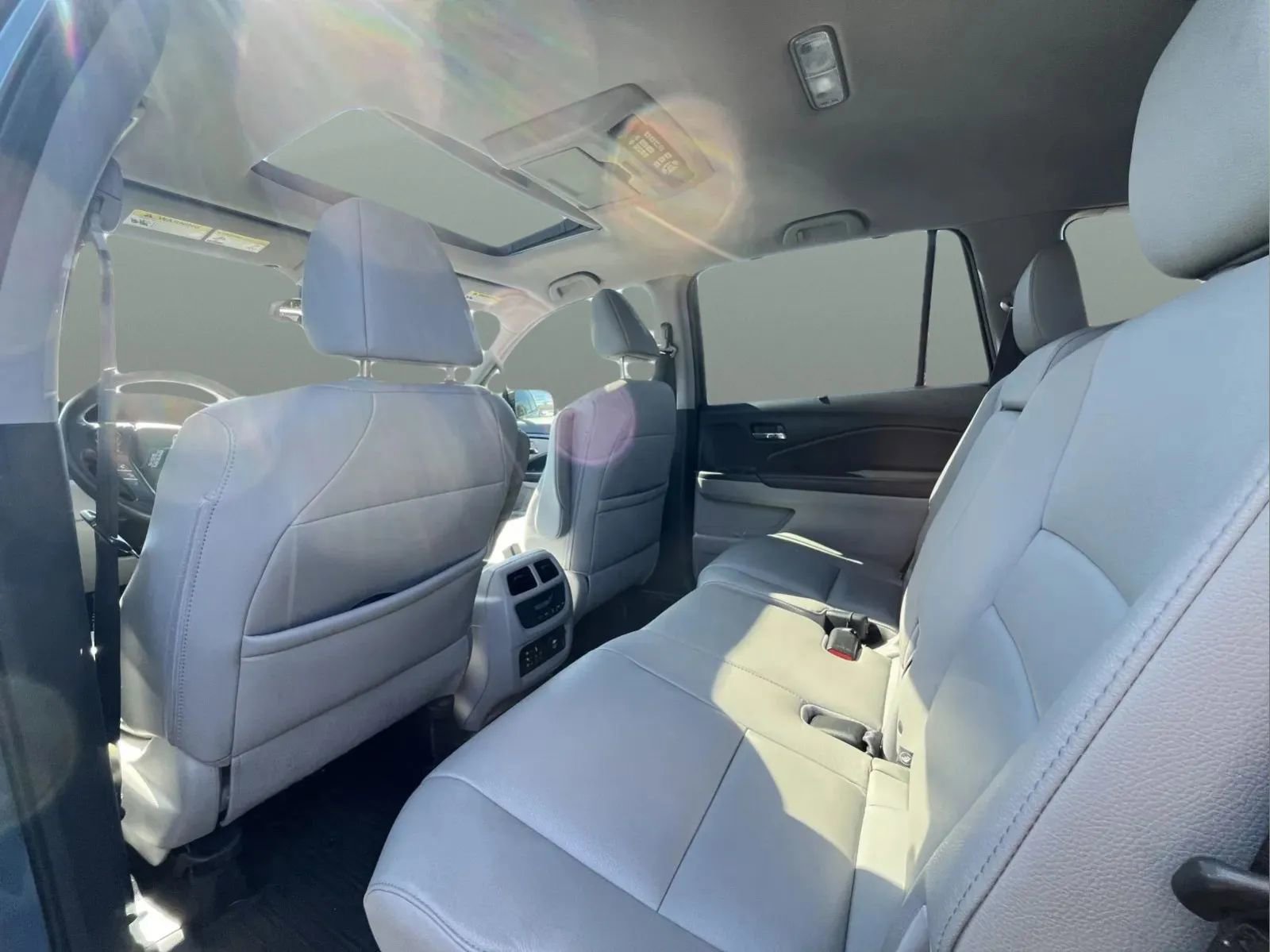 Used 2017 Honda Pilot Touring image 17