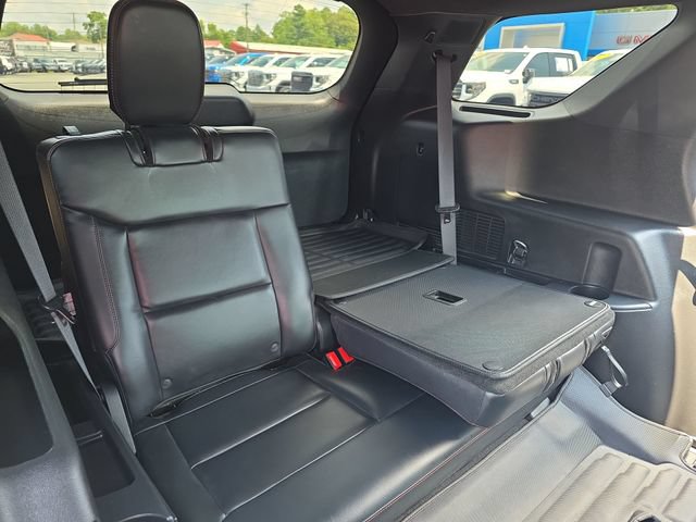 Used 2025 Ford Explorer ST AWD/4WD image 13