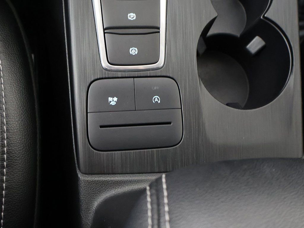 Used 2022 Ford Escape SEL w/ Technology Package image 46