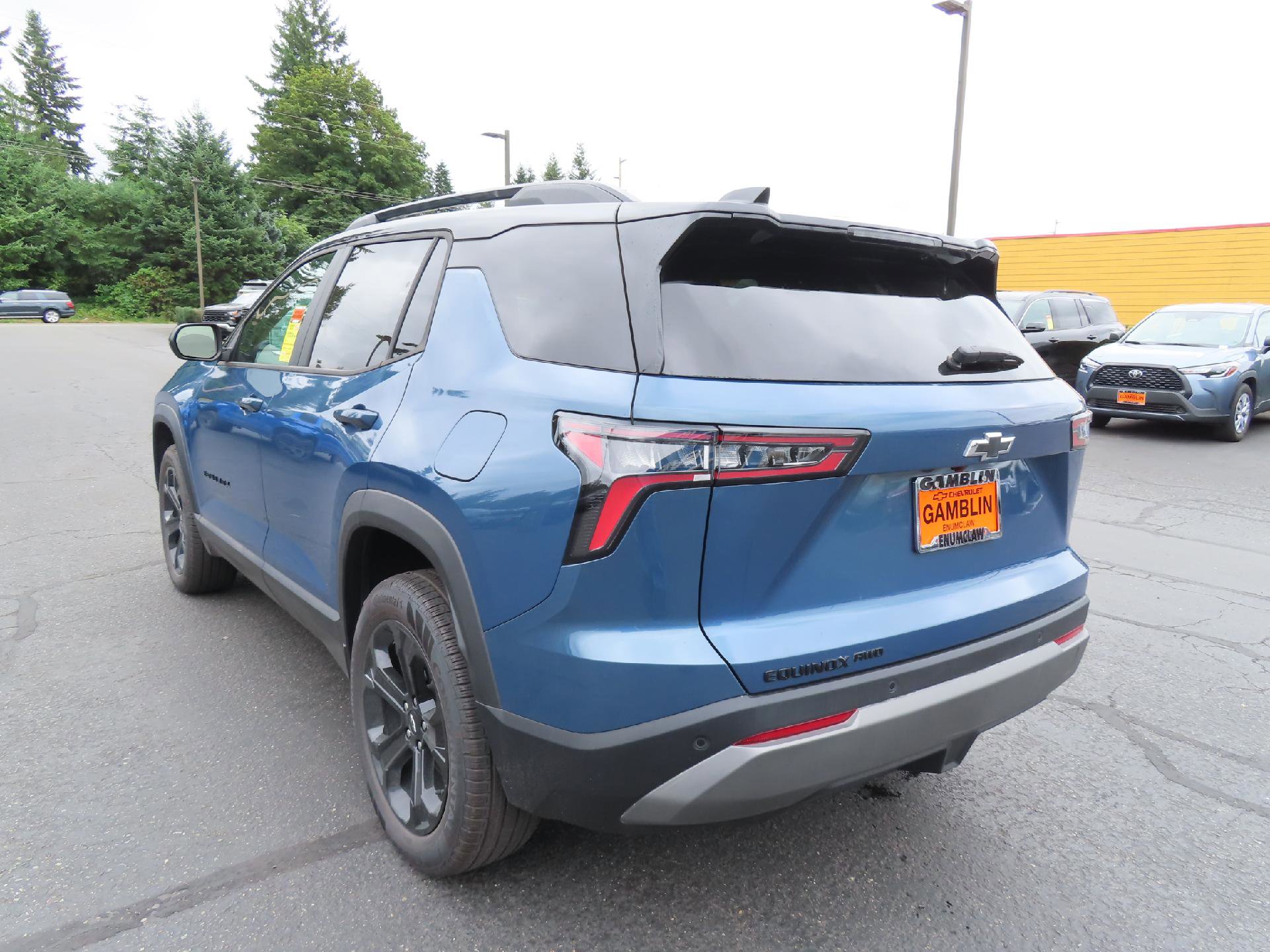 New 2025 Chevrolet Equinox LT w/ Convenience Package II image 5