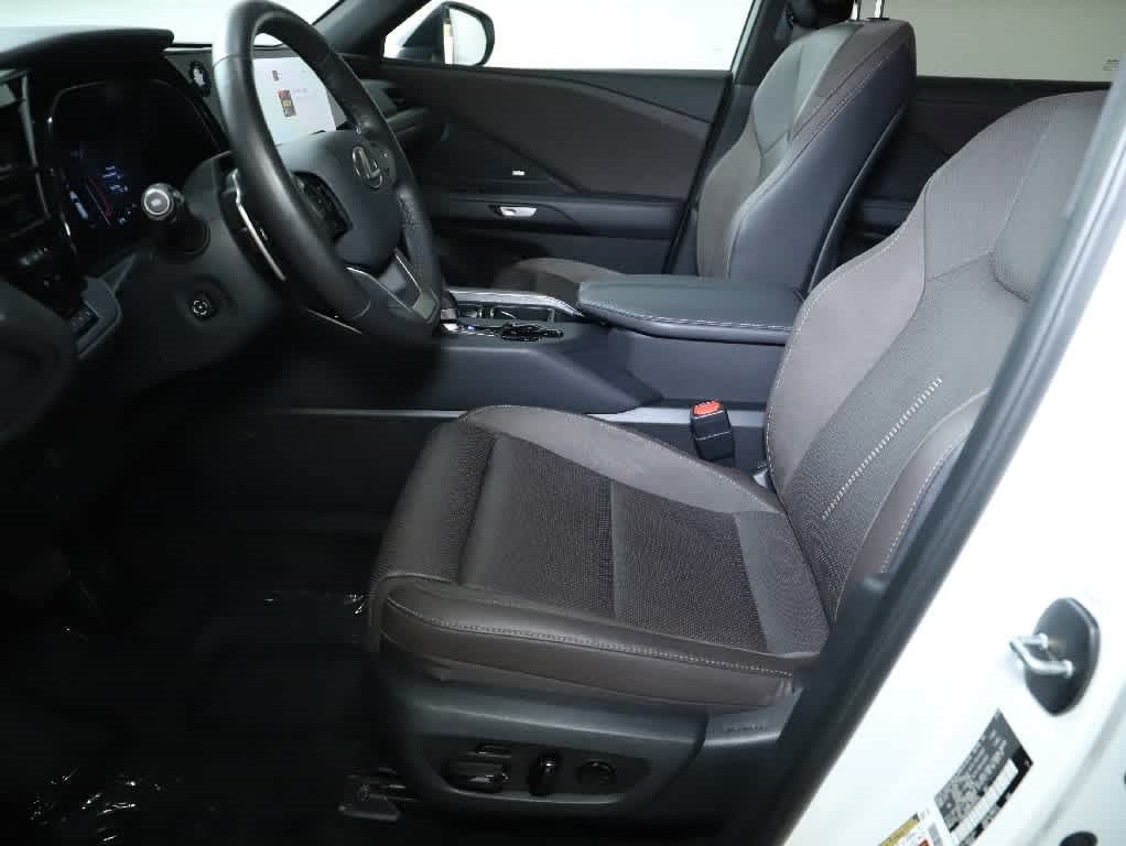 Used 2025 Lexus TX 350 AWD w/ Technology Package image 20