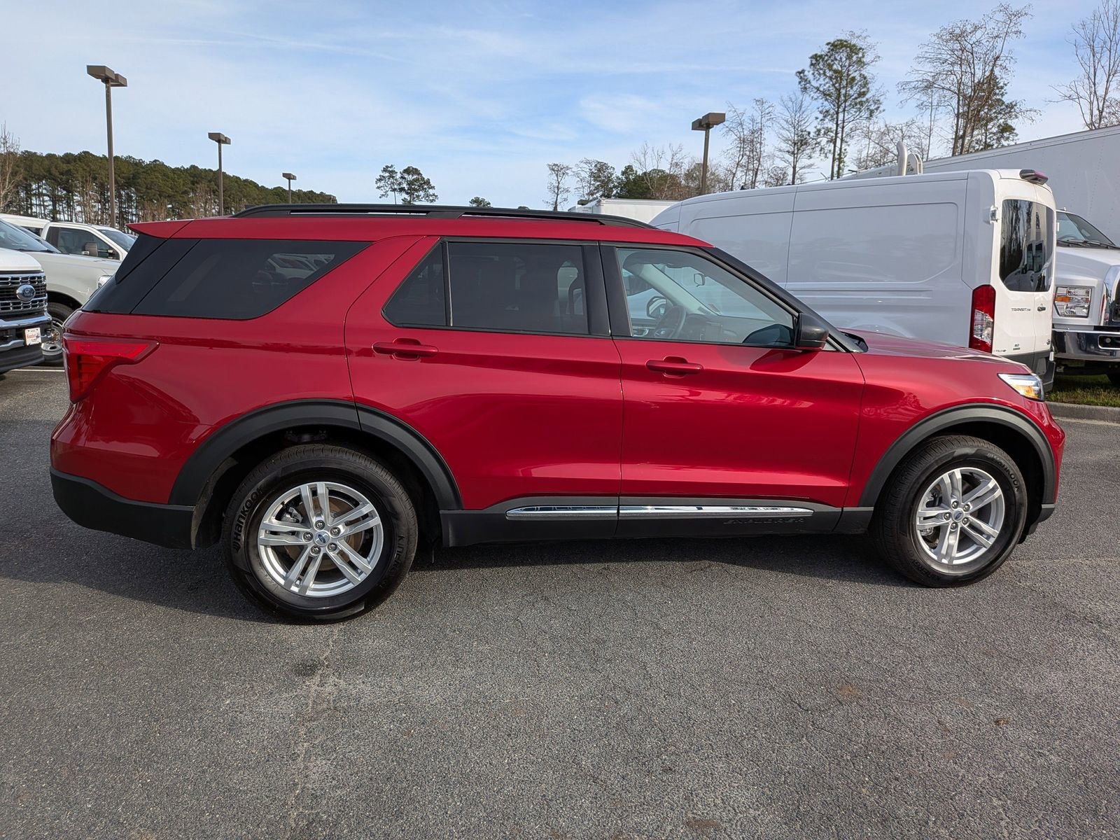 Certified 2023 Ford Explorer XLT w/ Equipment Group 202A image 3