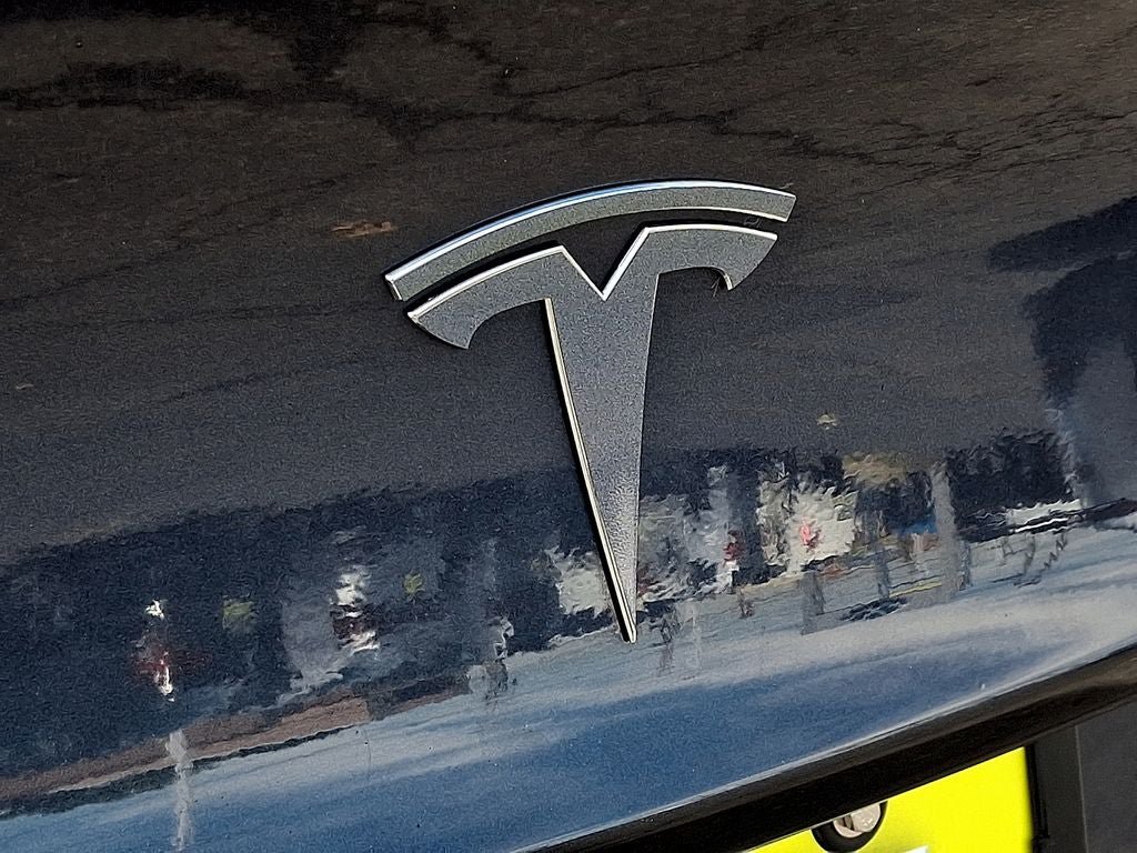Used 2023 Tesla Model 3 Standard Range RWD image 28