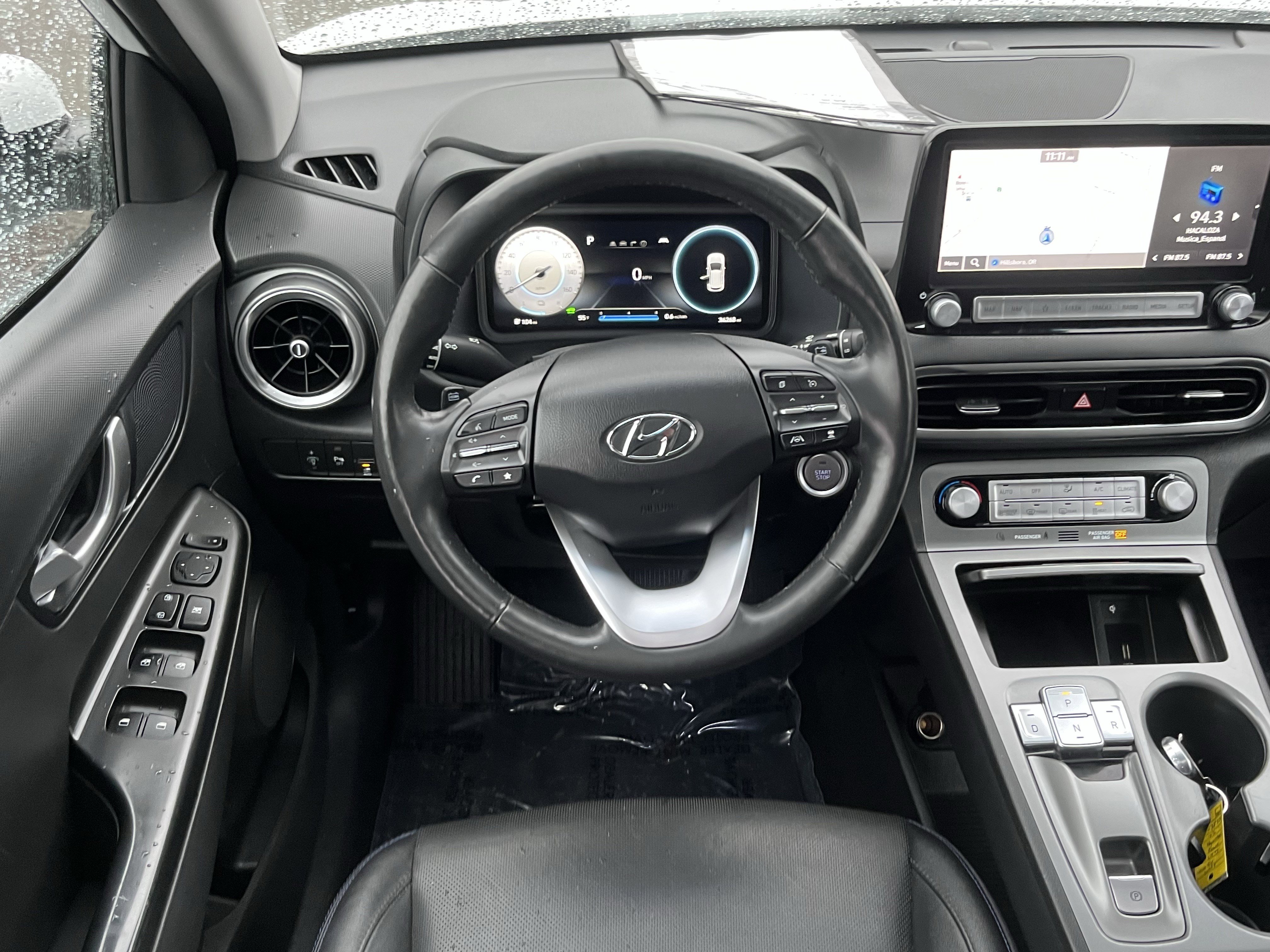 Certified 2022 Hyundai Kona Limited image 12
