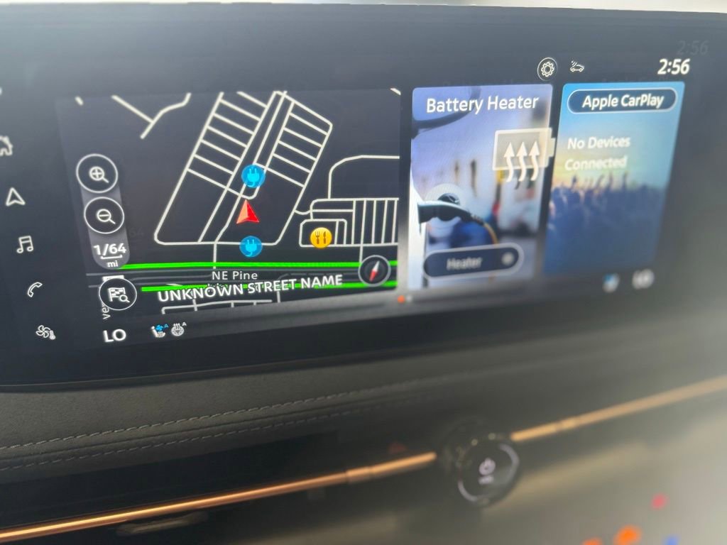 Used 2025 Nissan Ariya Platinum image 12