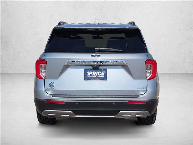 Used 2020 Ford Explorer XLT w/ Equipment Group 202A RWD image 7
