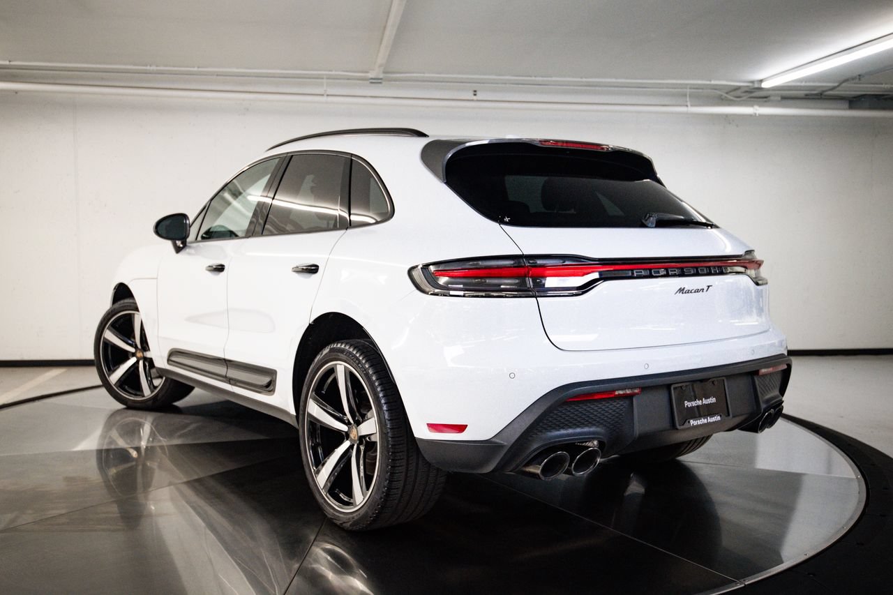 Certified 2023 Porsche Macan Turbo AWD/4WD image 3