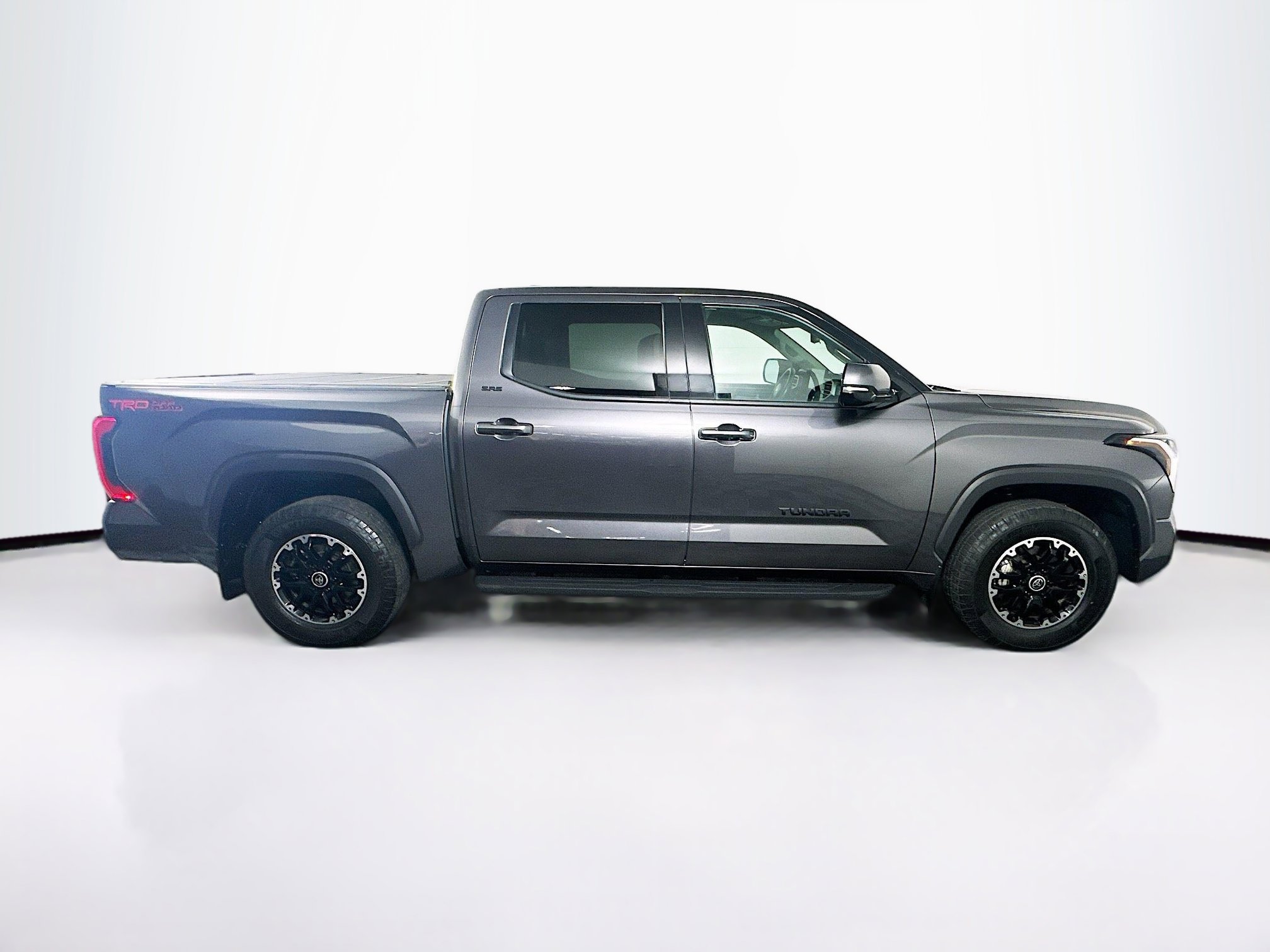 Used 2022 Toyota Tundra SR5 image 10