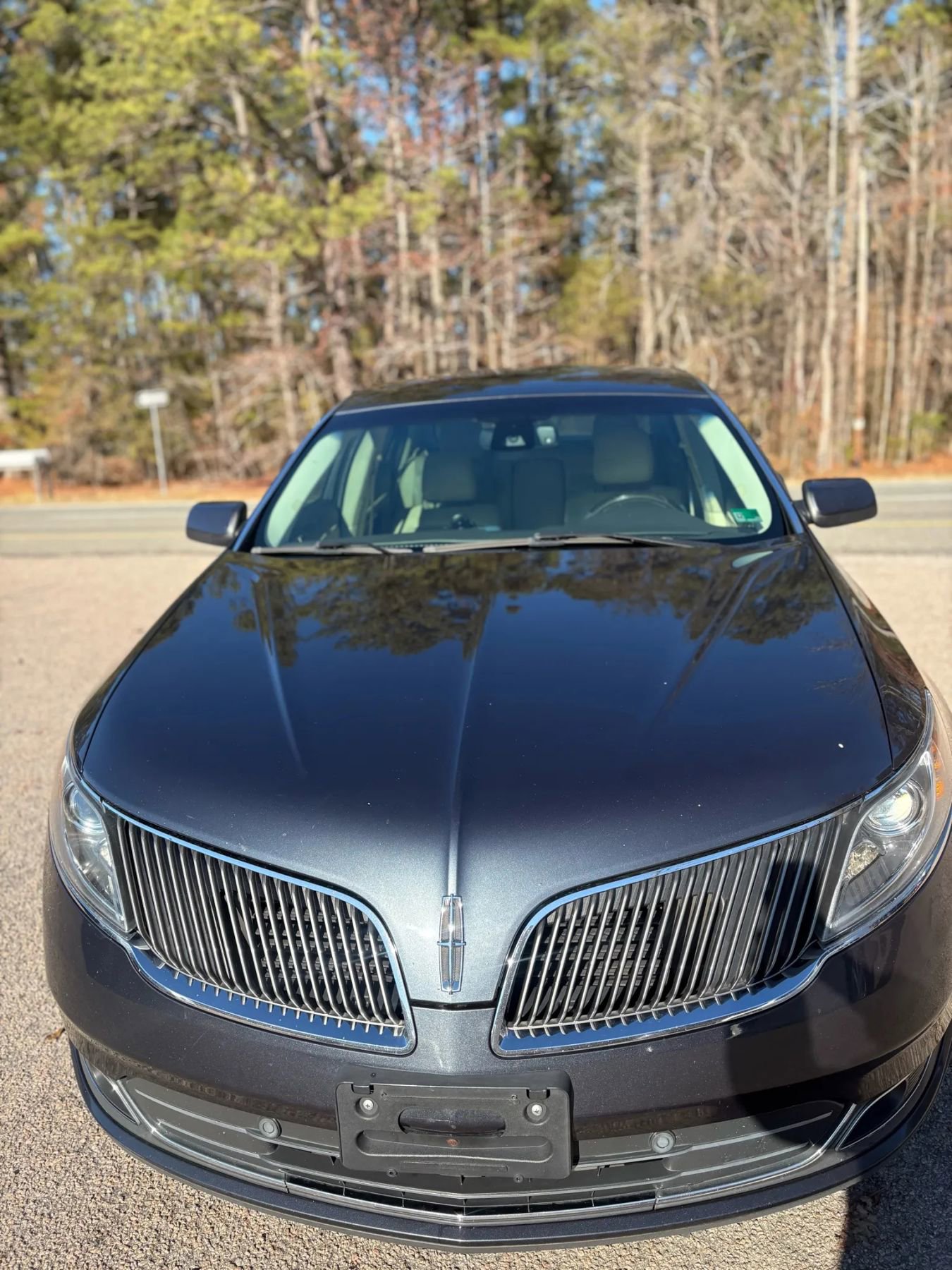 Used 2014 Lincoln MKS w/ Equipment Group 101A image 40